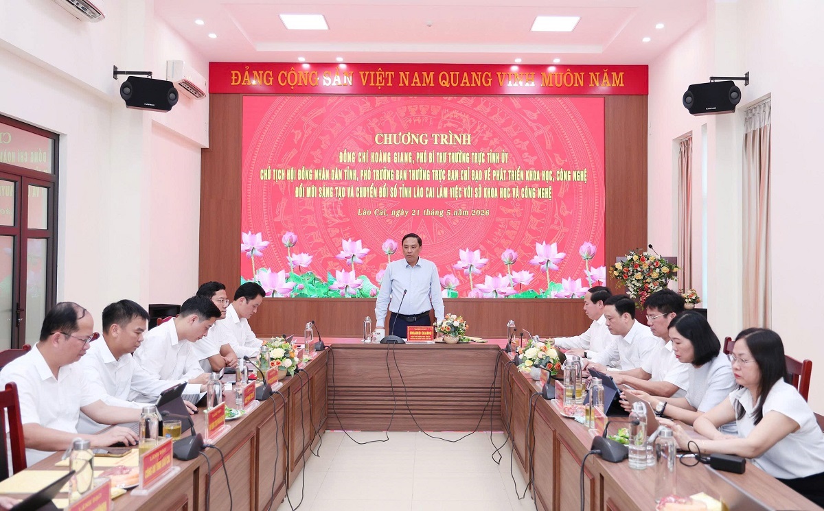 ĐỒNG CHÍ HOÀNG GIANG – PHÓ BÍ THƯ THƯỜNG TRỰC TỈNH ỦY, CHỦ TỊCH HỘI ĐỒNG NHÂN DÂN TỈNH LÀO CAI LÀM VIỆC VỚI SỞ KHOA HỌC VÀ CÔNG NGHỆ